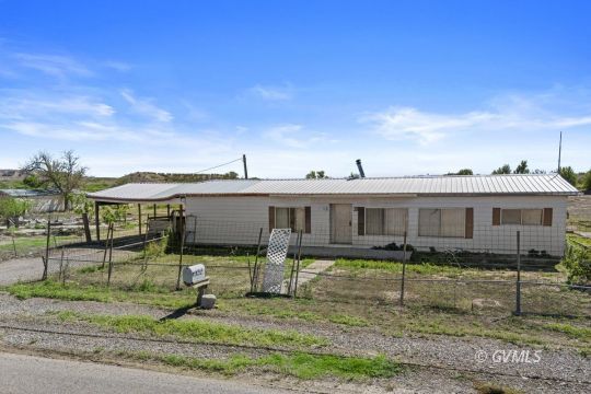 feature listing property photo