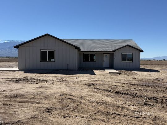 feature listing property photo