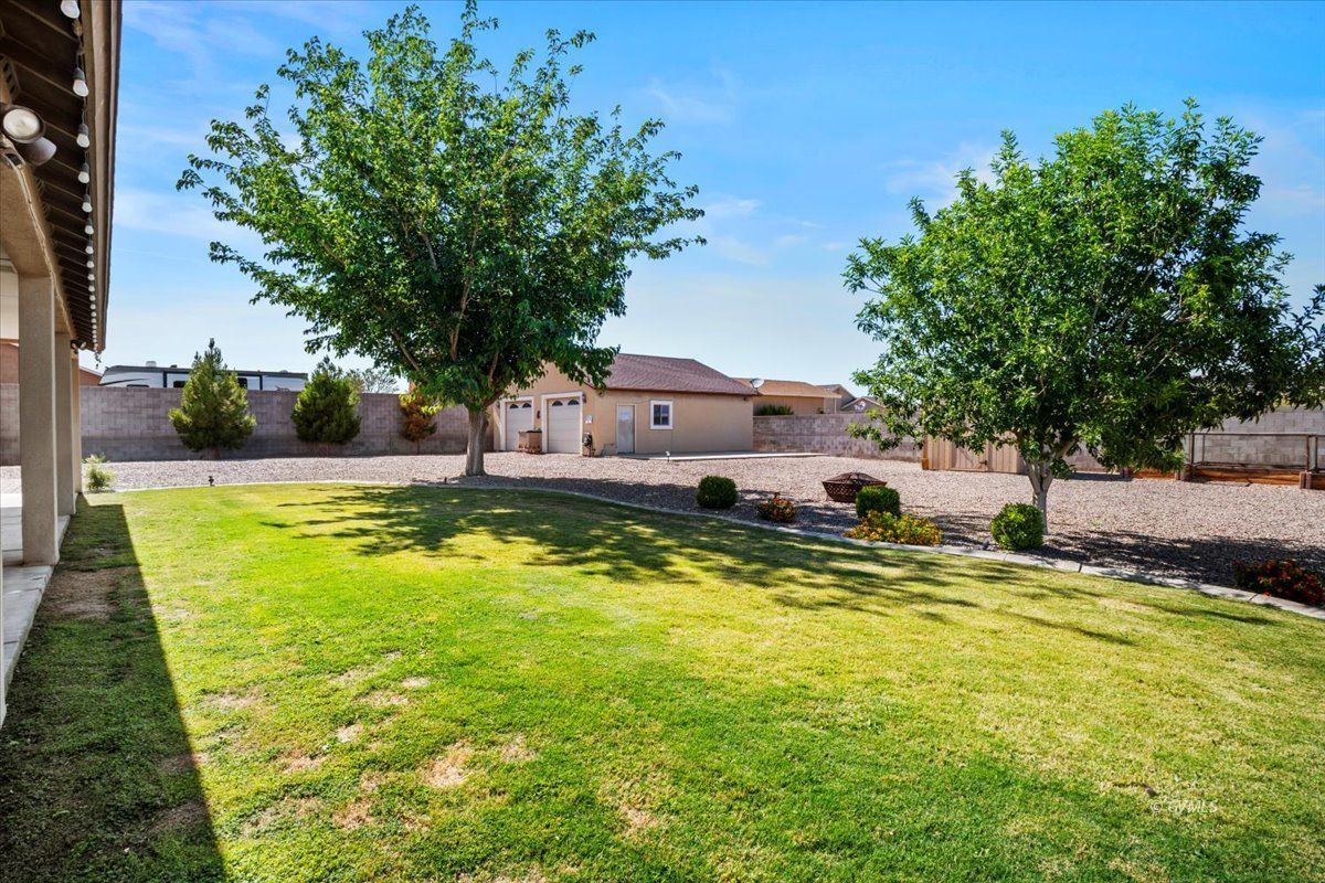 Property Photo 32
