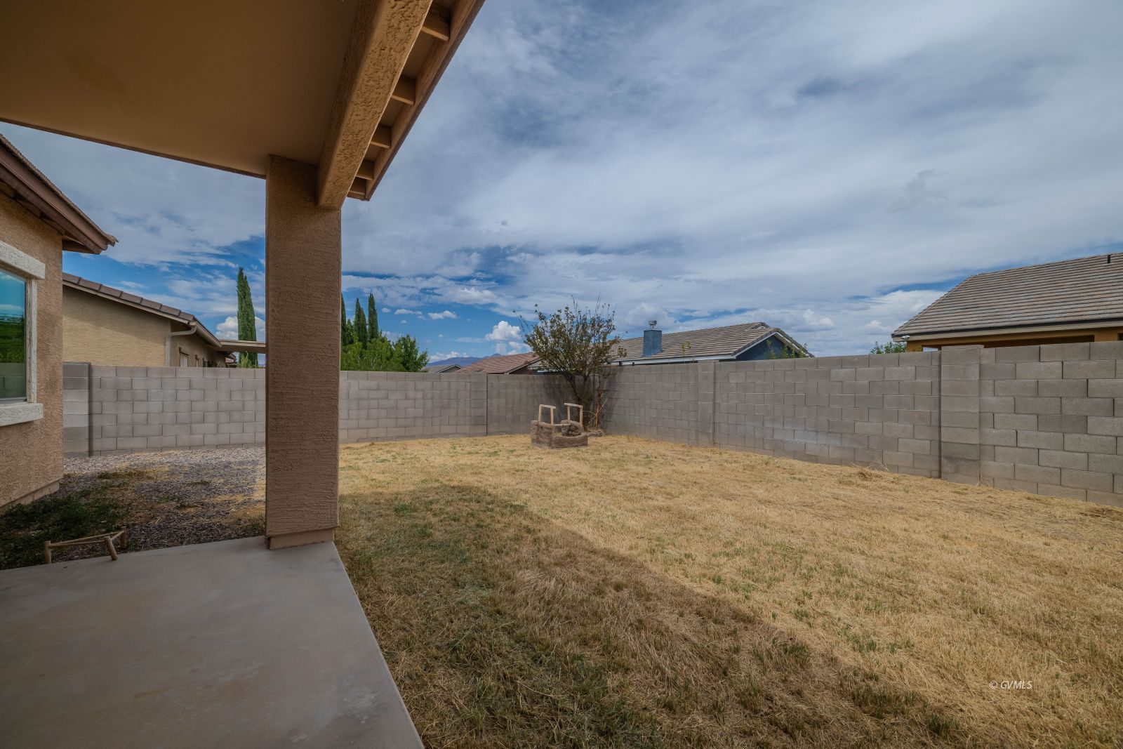Property Photo 25