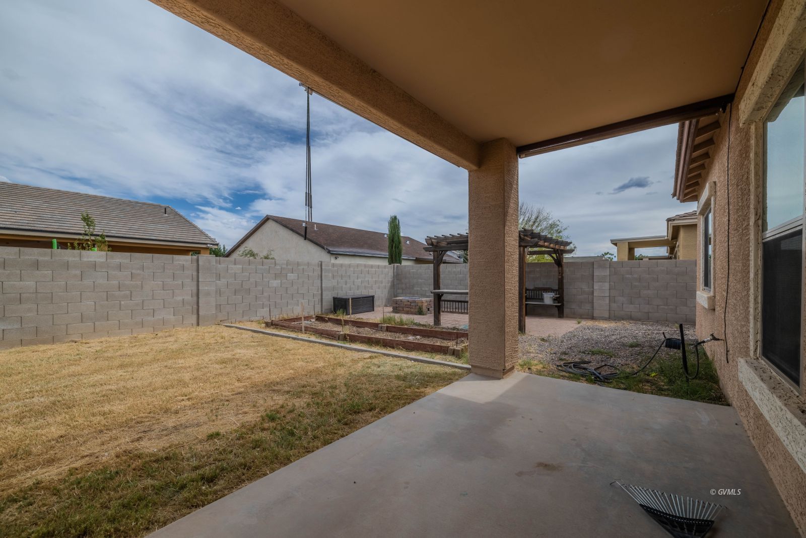 Property Photo 27