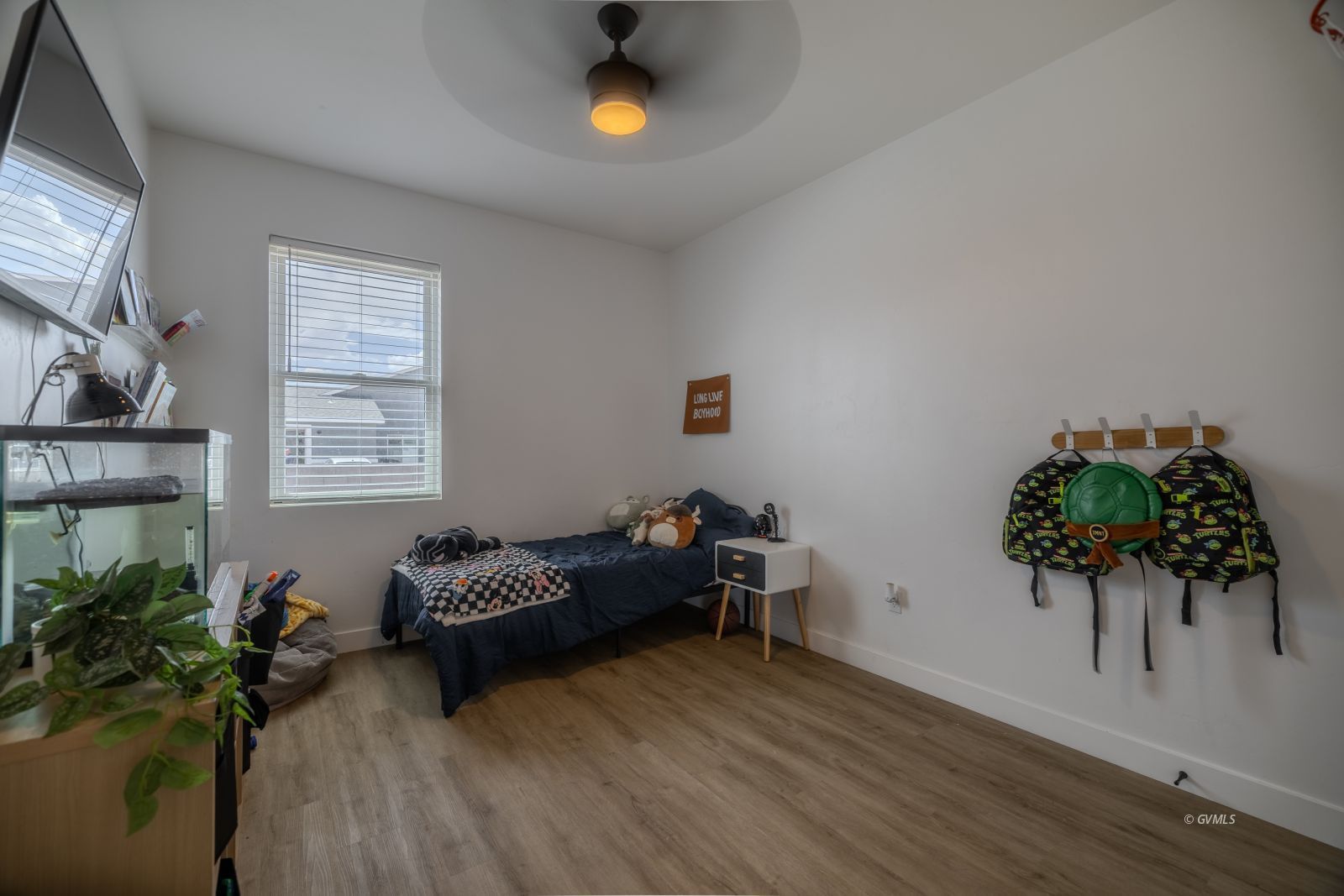 Property Photo 40