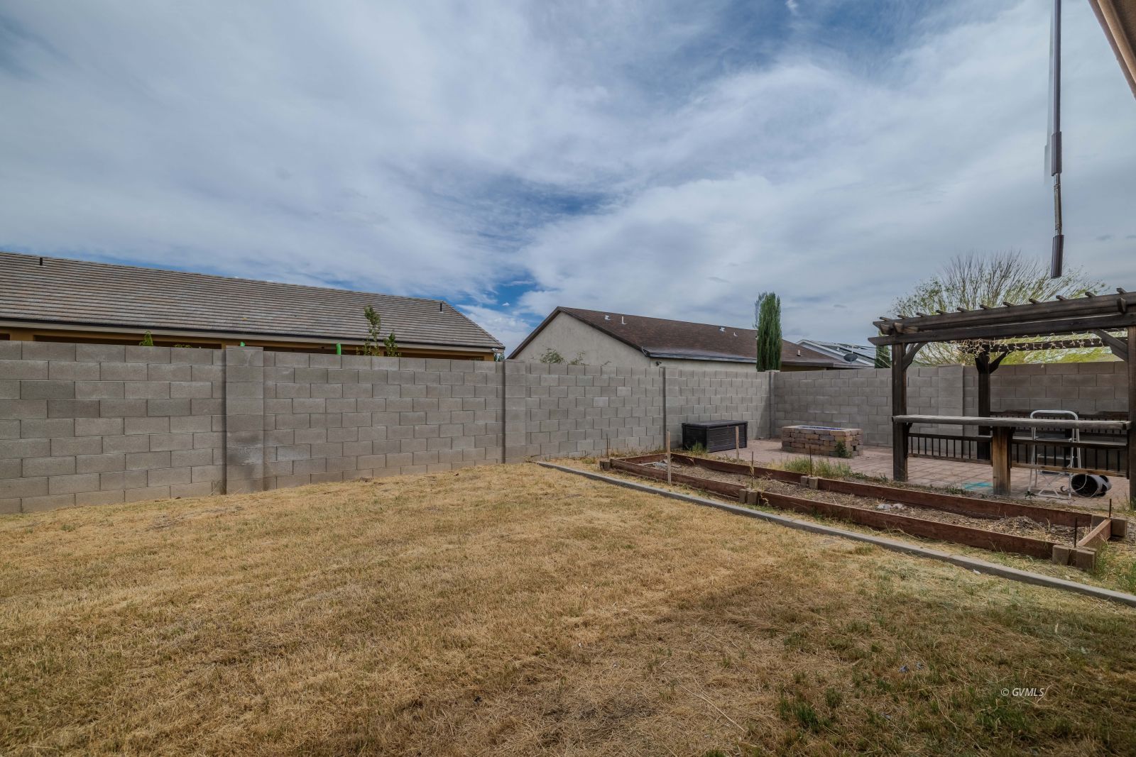 Property Photo 26