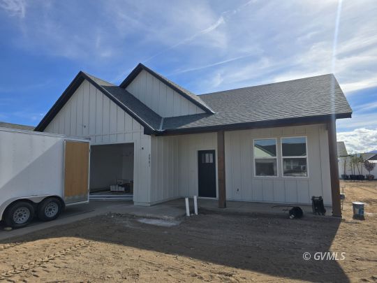 feature listing property photo