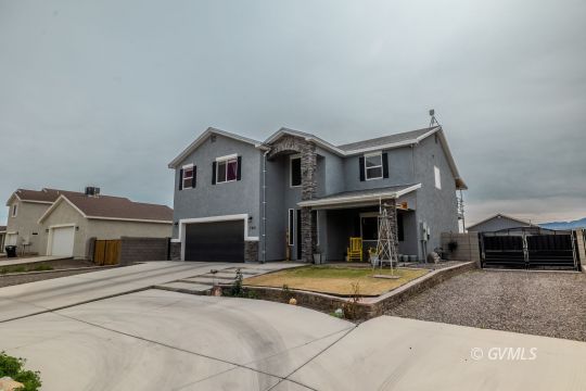 feature listing property photo