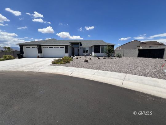 feature listing property photo