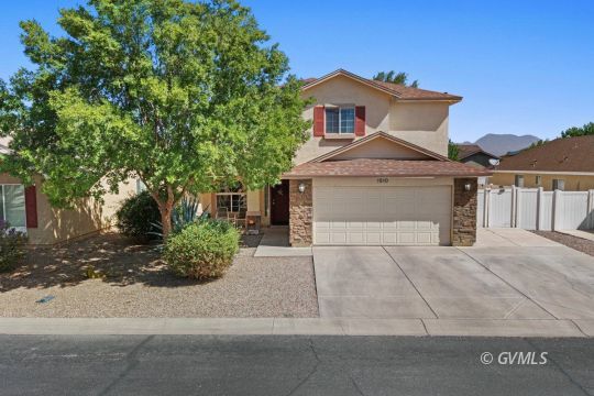 feature listing property photo