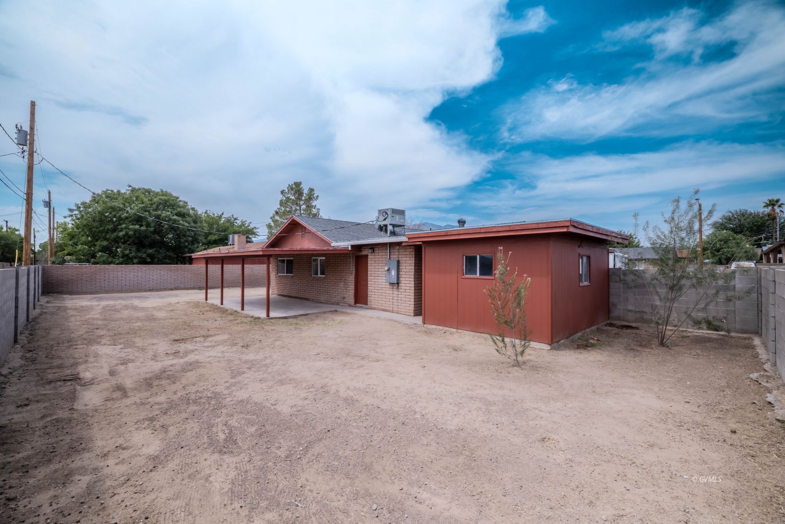Property Photo 26