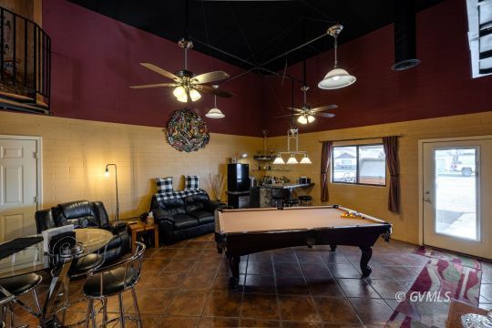 feature listing property photo