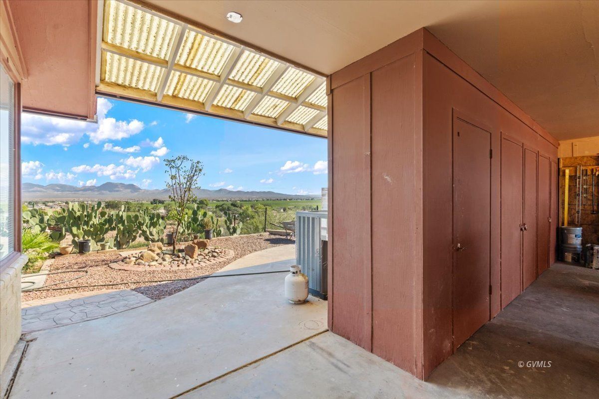 Property Photo 39