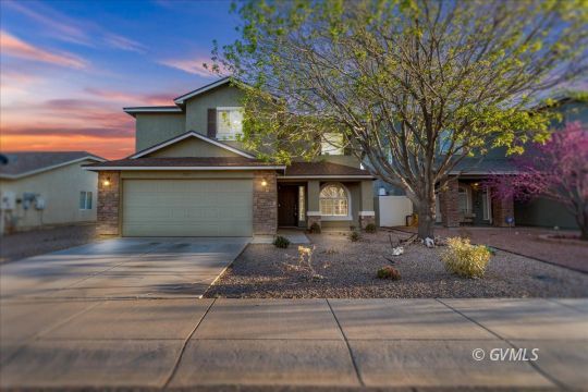 feature listing property photo