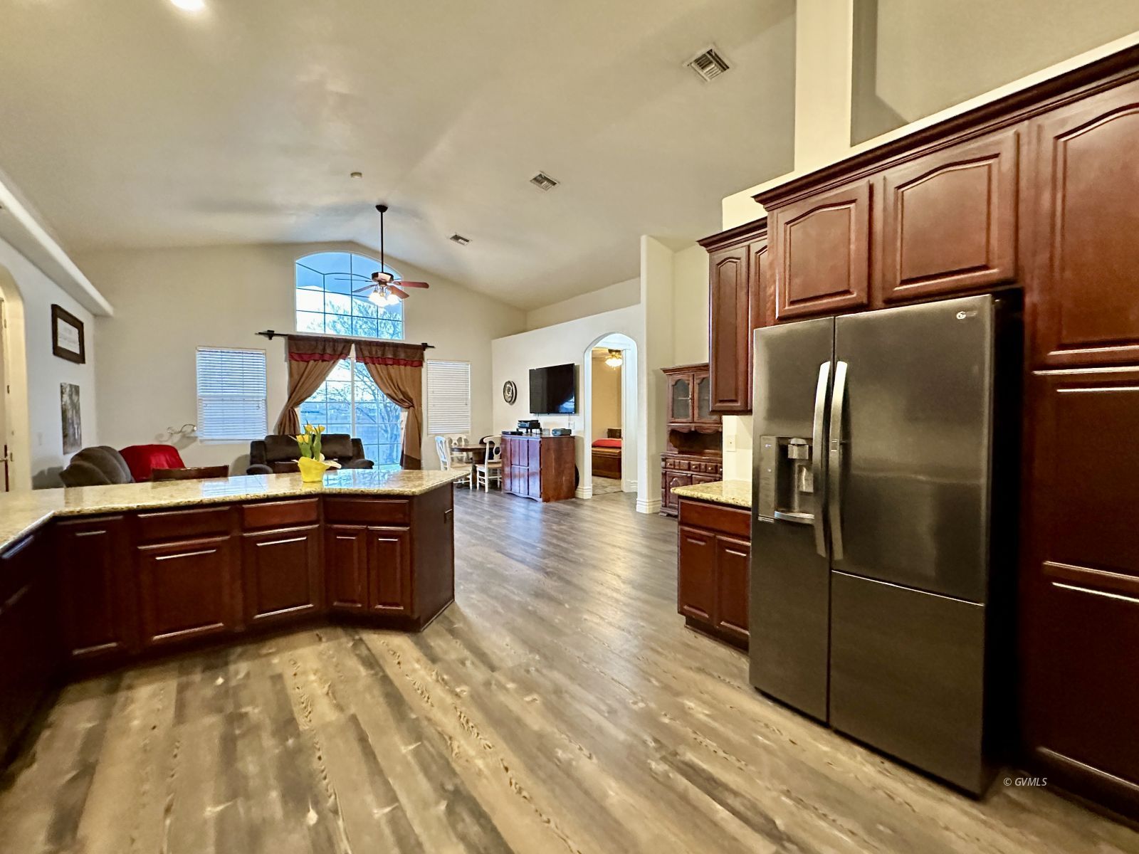 Property Photo 5