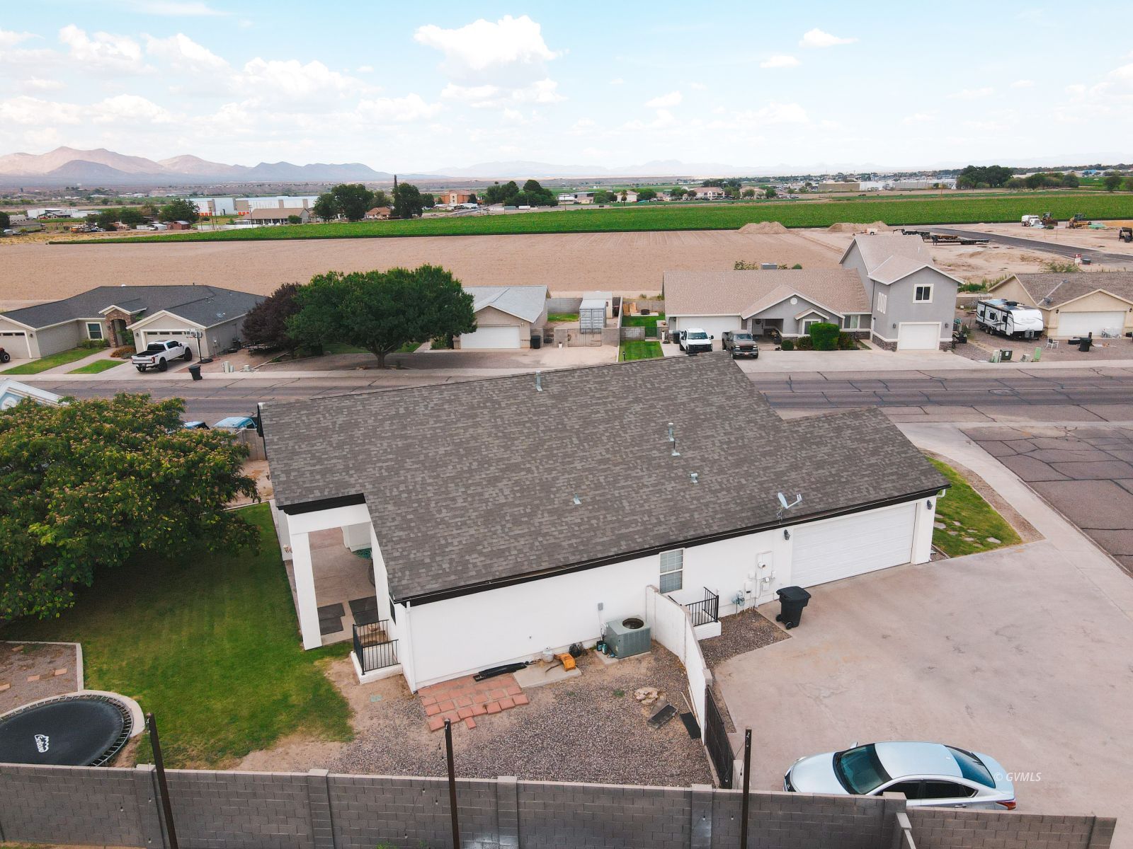 Property Photo 31