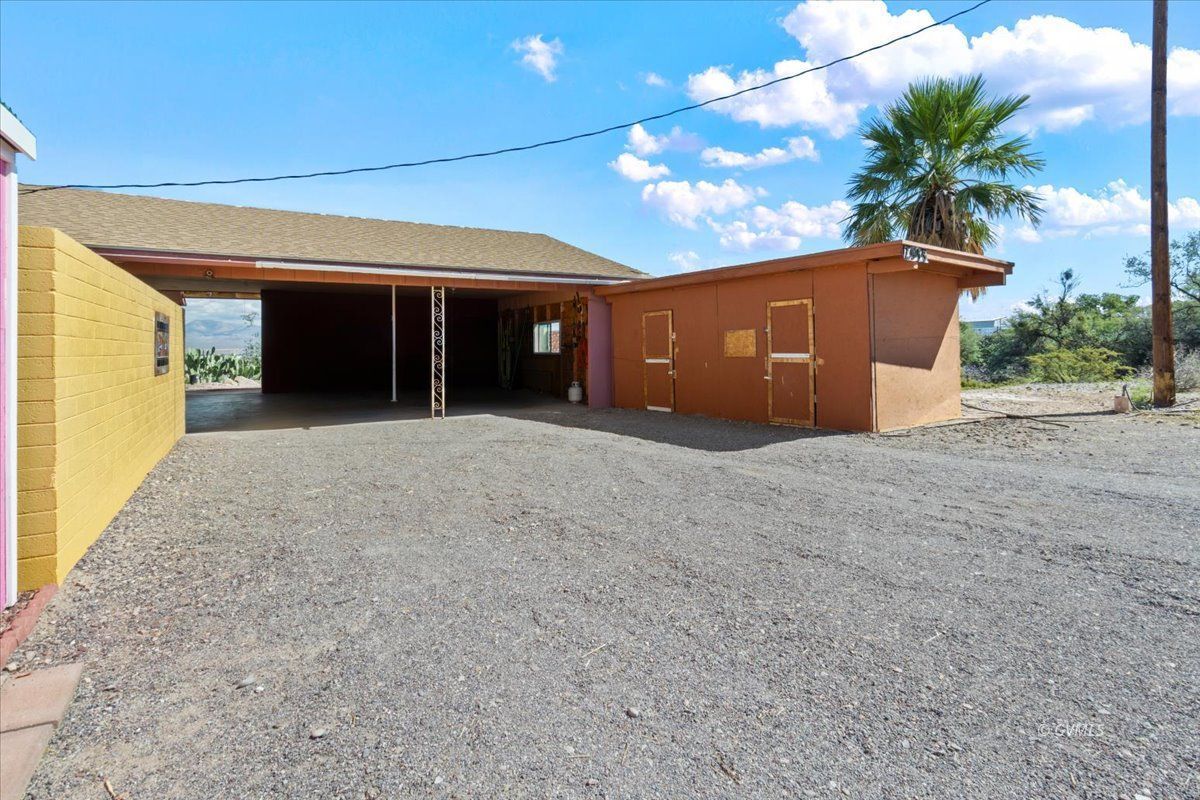 Property Photo 8