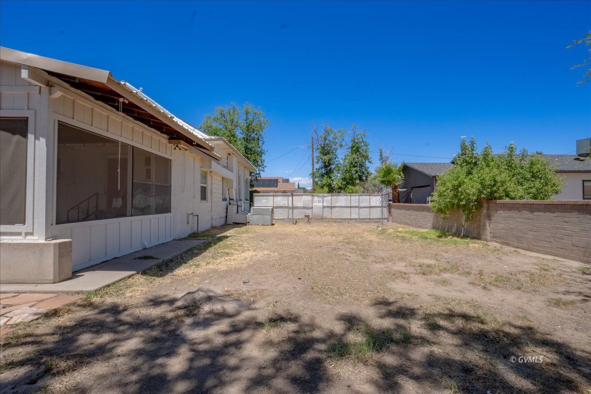 Property Photo 38