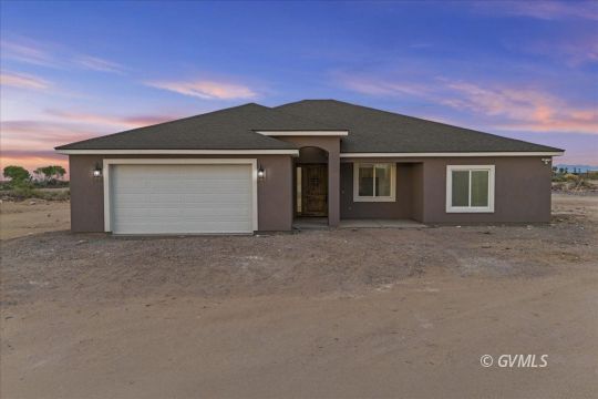 feature listing property photo