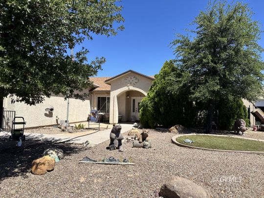 feature listing property photo
