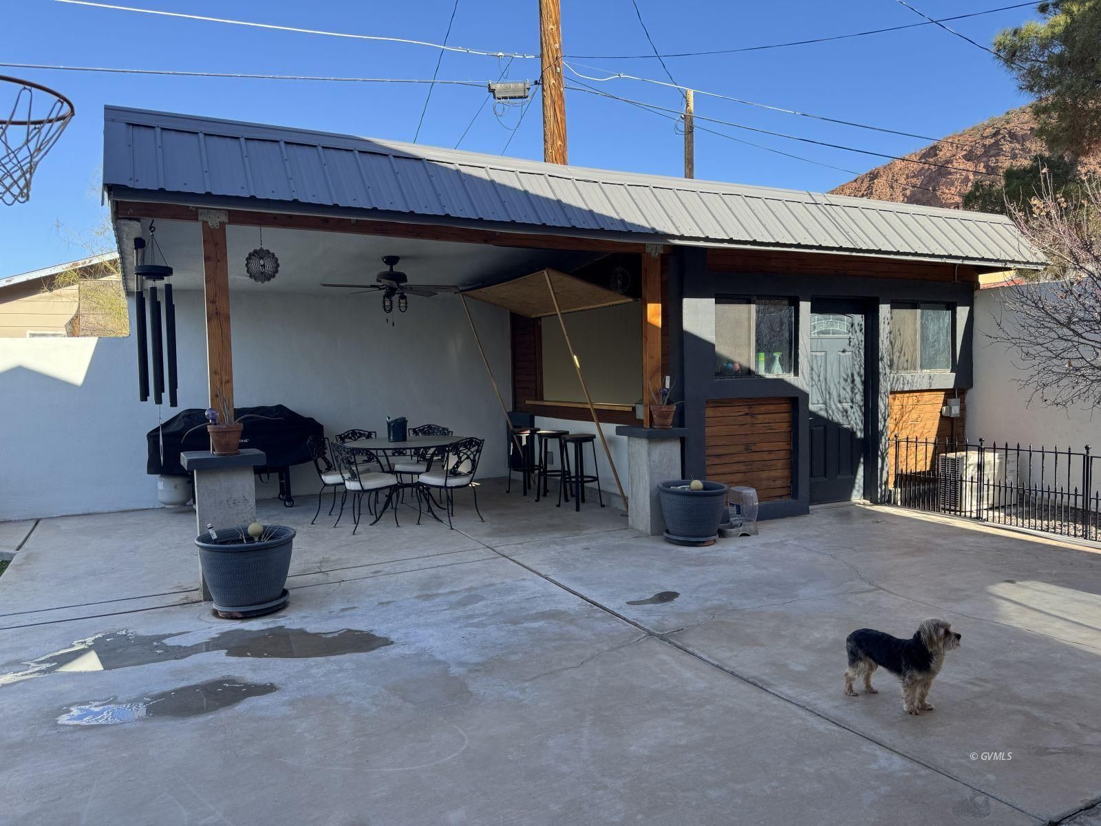 Property Photo 16