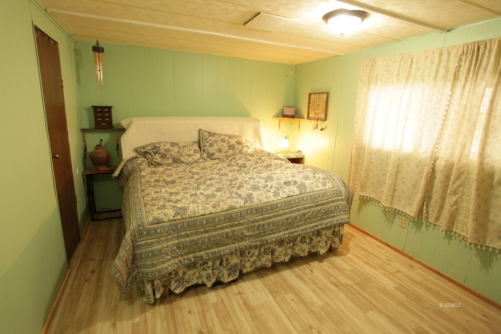 Property Photo 16