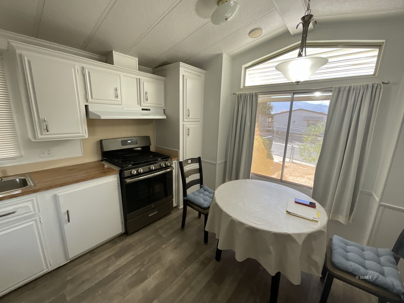 Property Photo 34