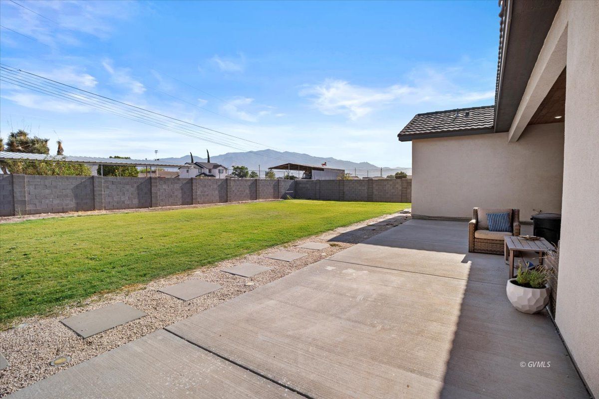 Property Photo 38