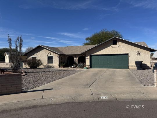 feature listing property photo