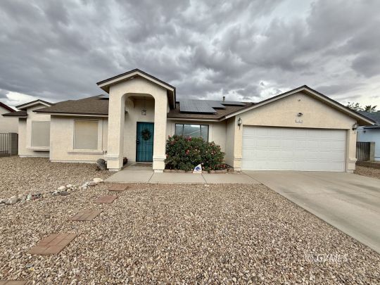 feature listing property photo