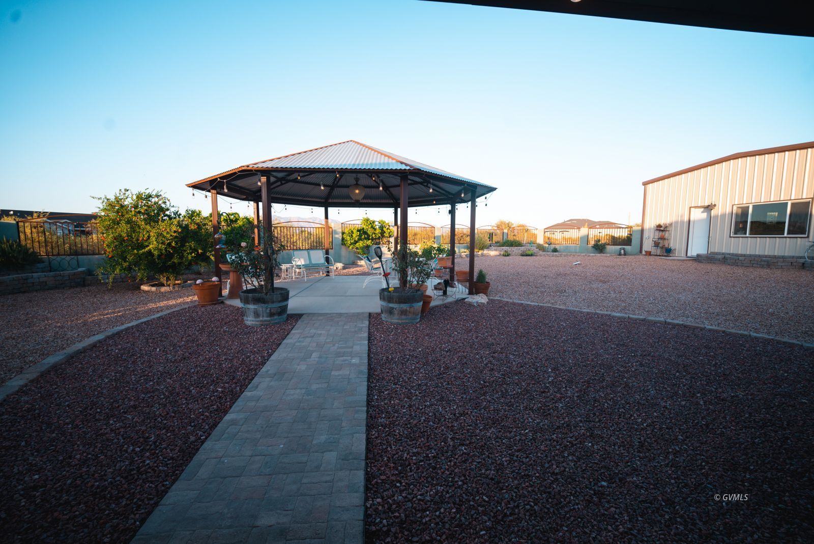 Property Photo 23