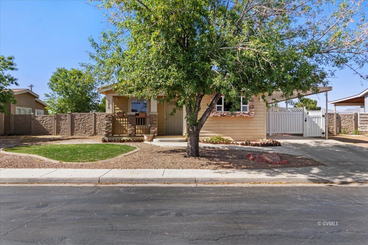 Property Photo 21