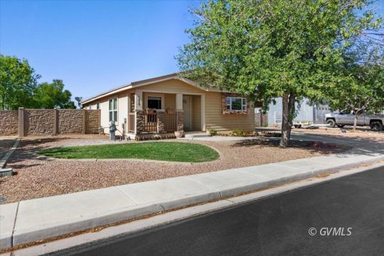 feature listing property photo