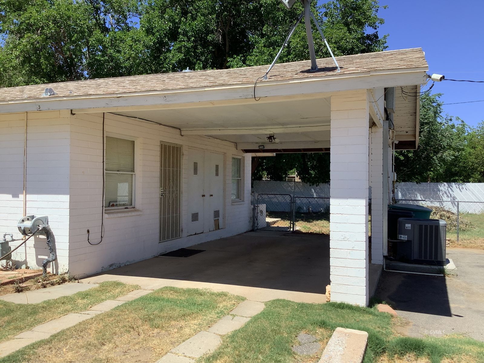 Property Photo 27