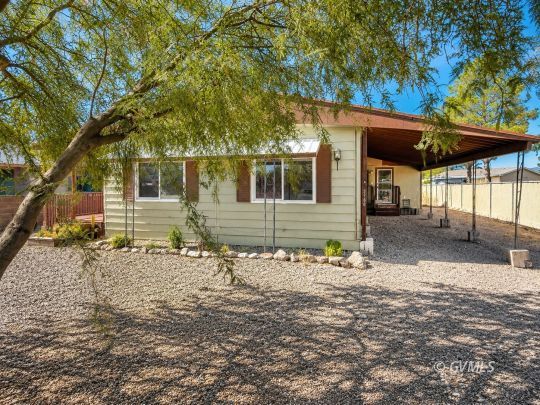 feature listing property photo