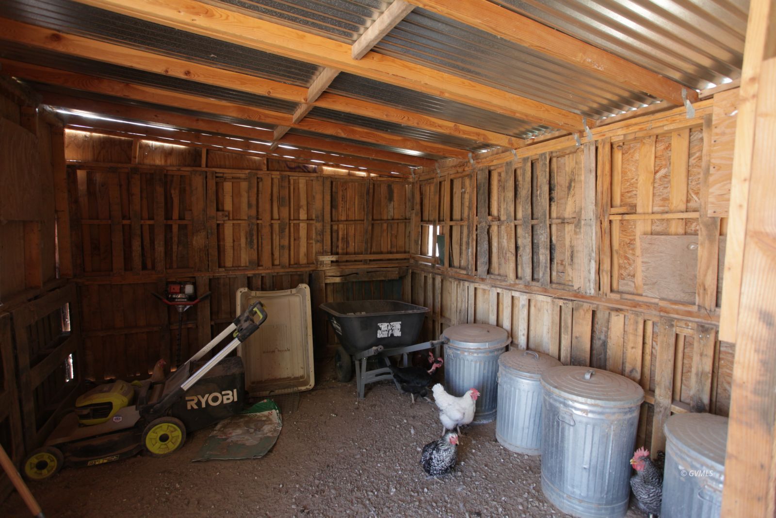 Property Photo 22
