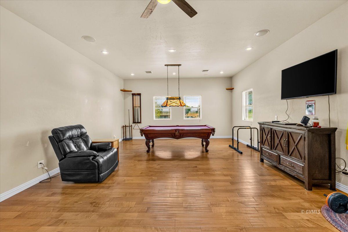 Property Photo 52