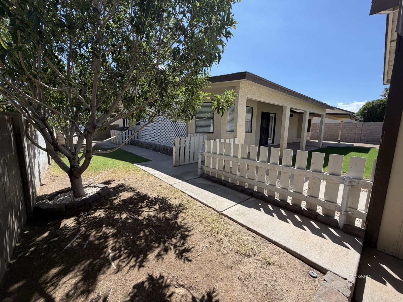 Property Photo 33