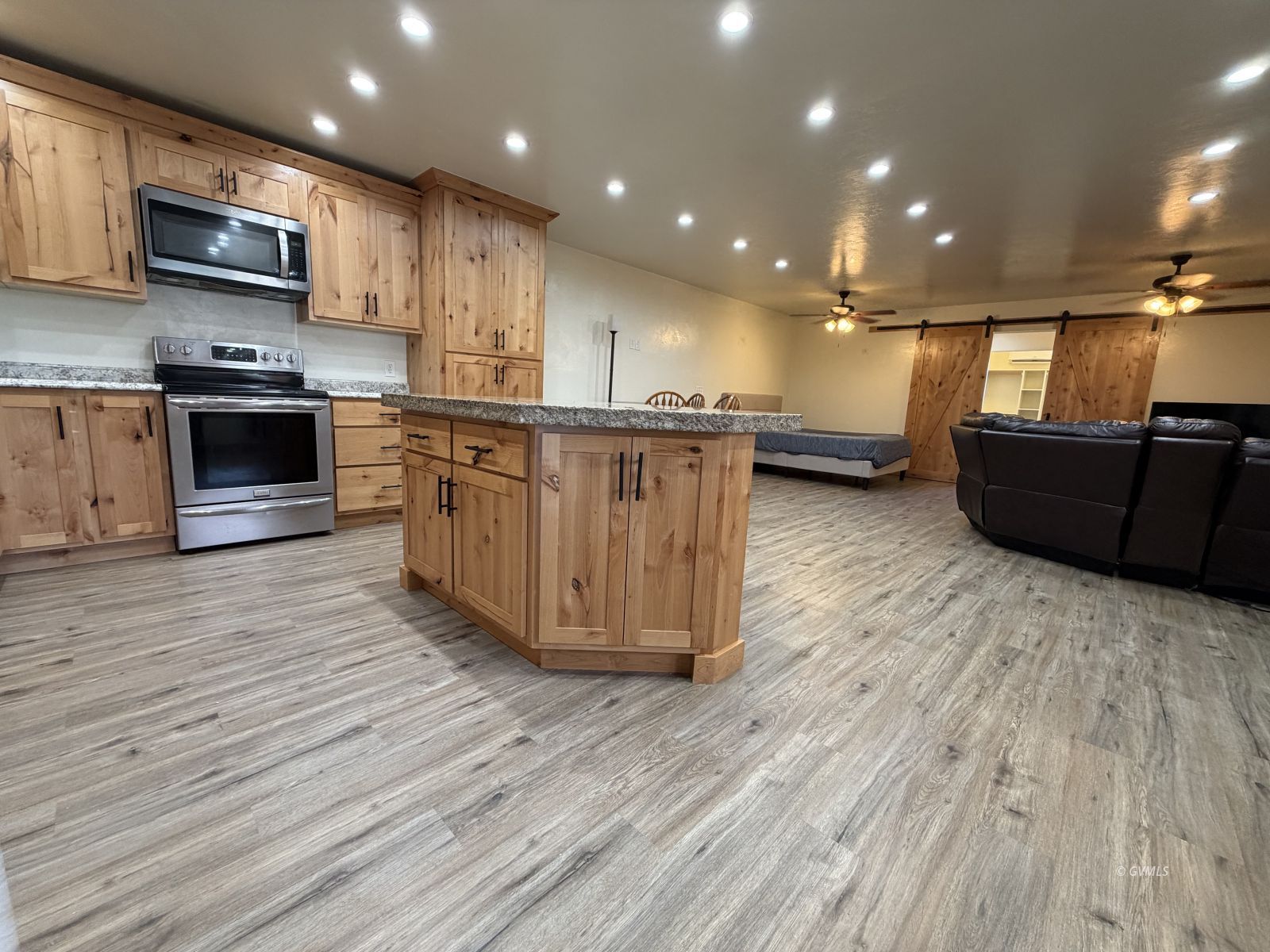 Property Photo 7