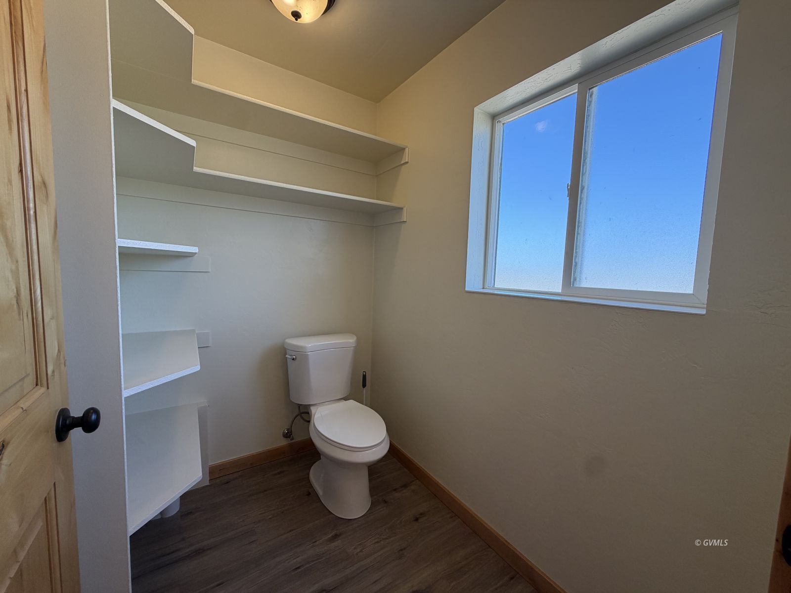 Property Photo 21