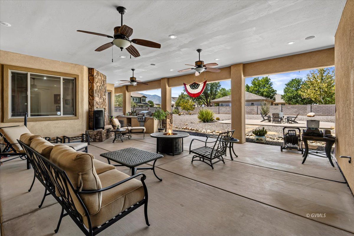Property Photo 57