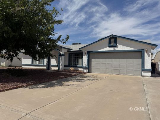 feature listing property photo