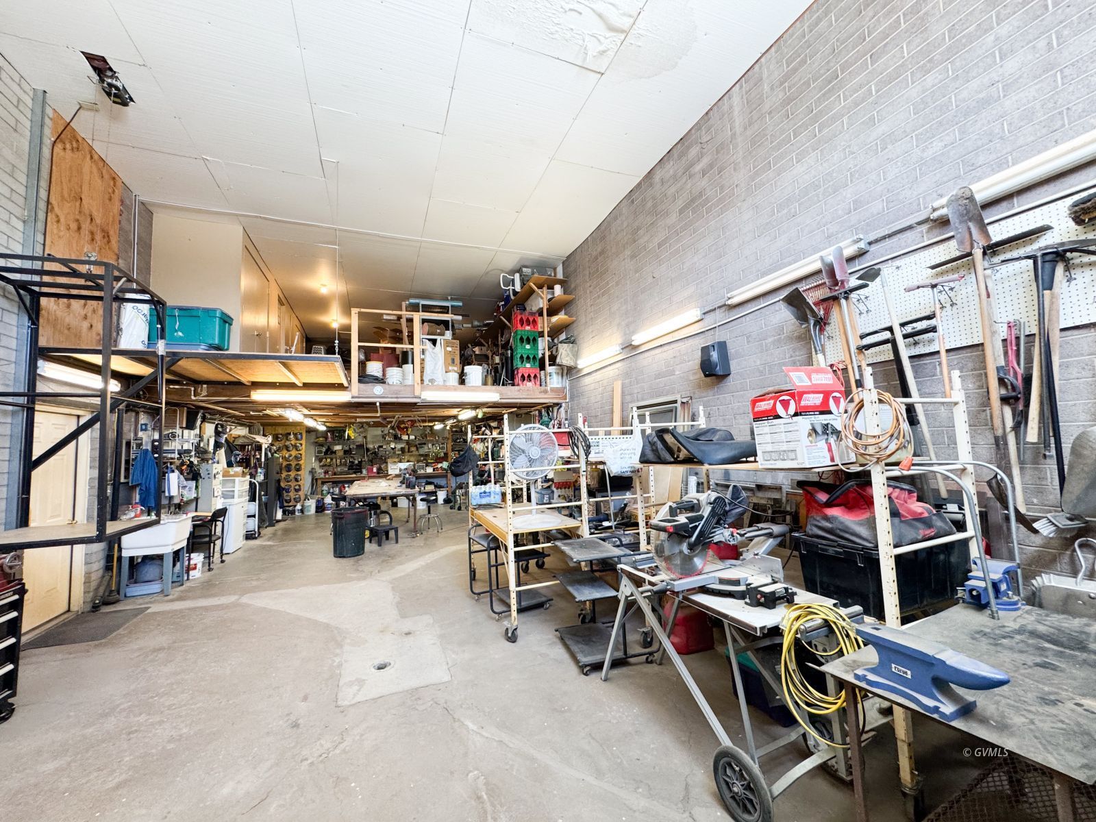 Property Photo 20