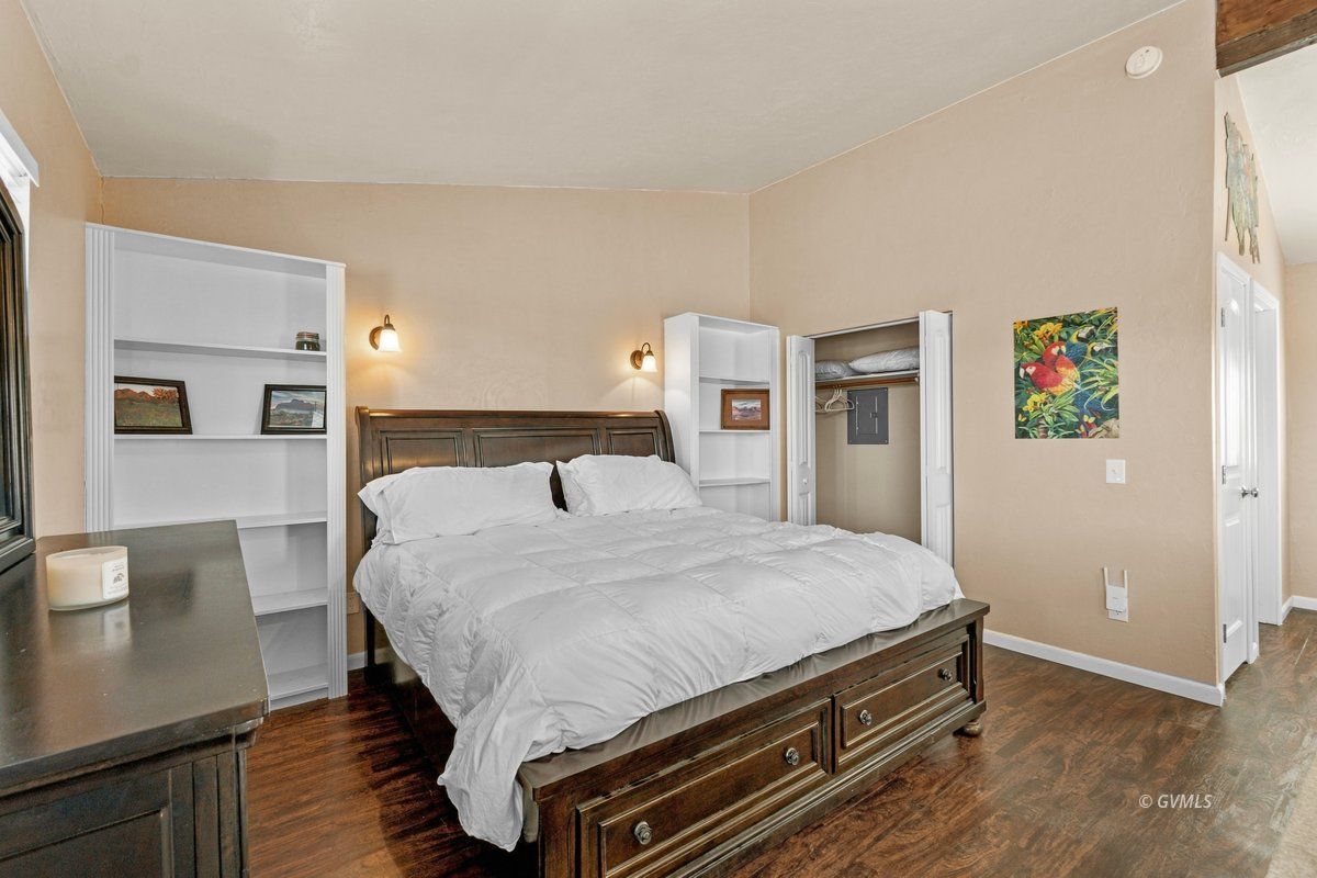 Property Photo 46