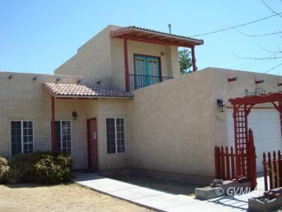 feature listing property photo