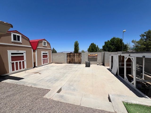 Property Photo 32