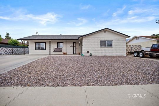 feature listing property photo
