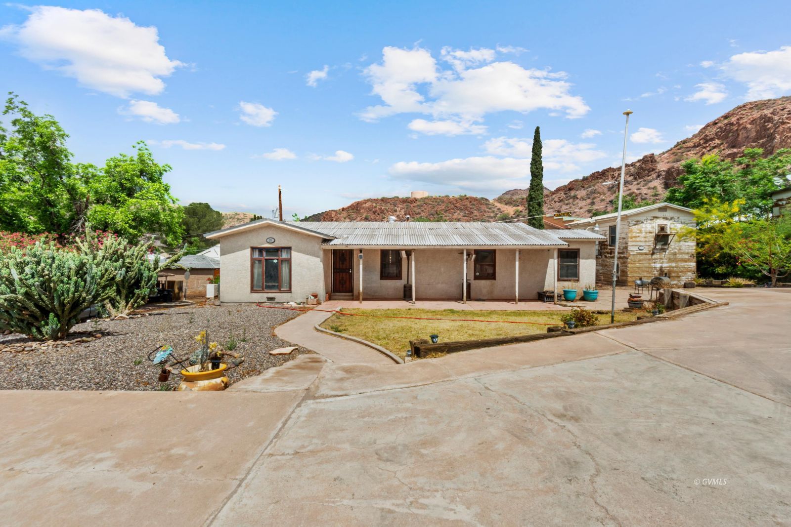 Property Photo 28