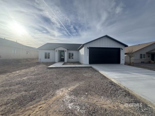 feature listing property photo