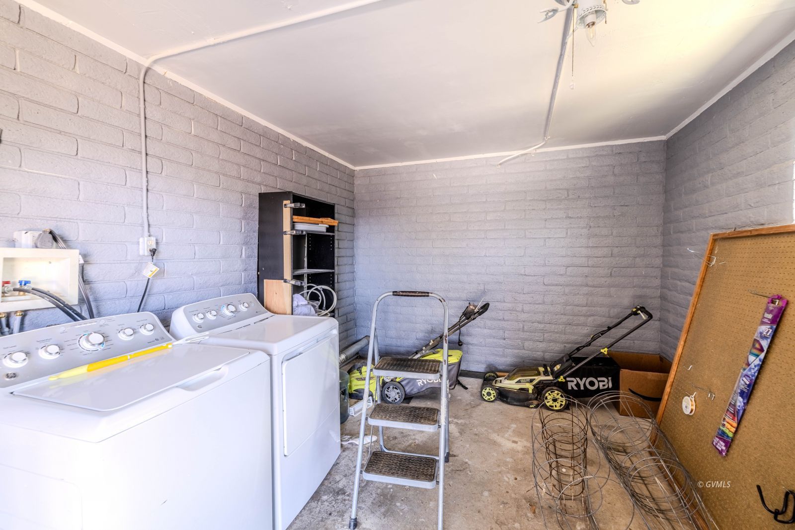 Property Photo 20