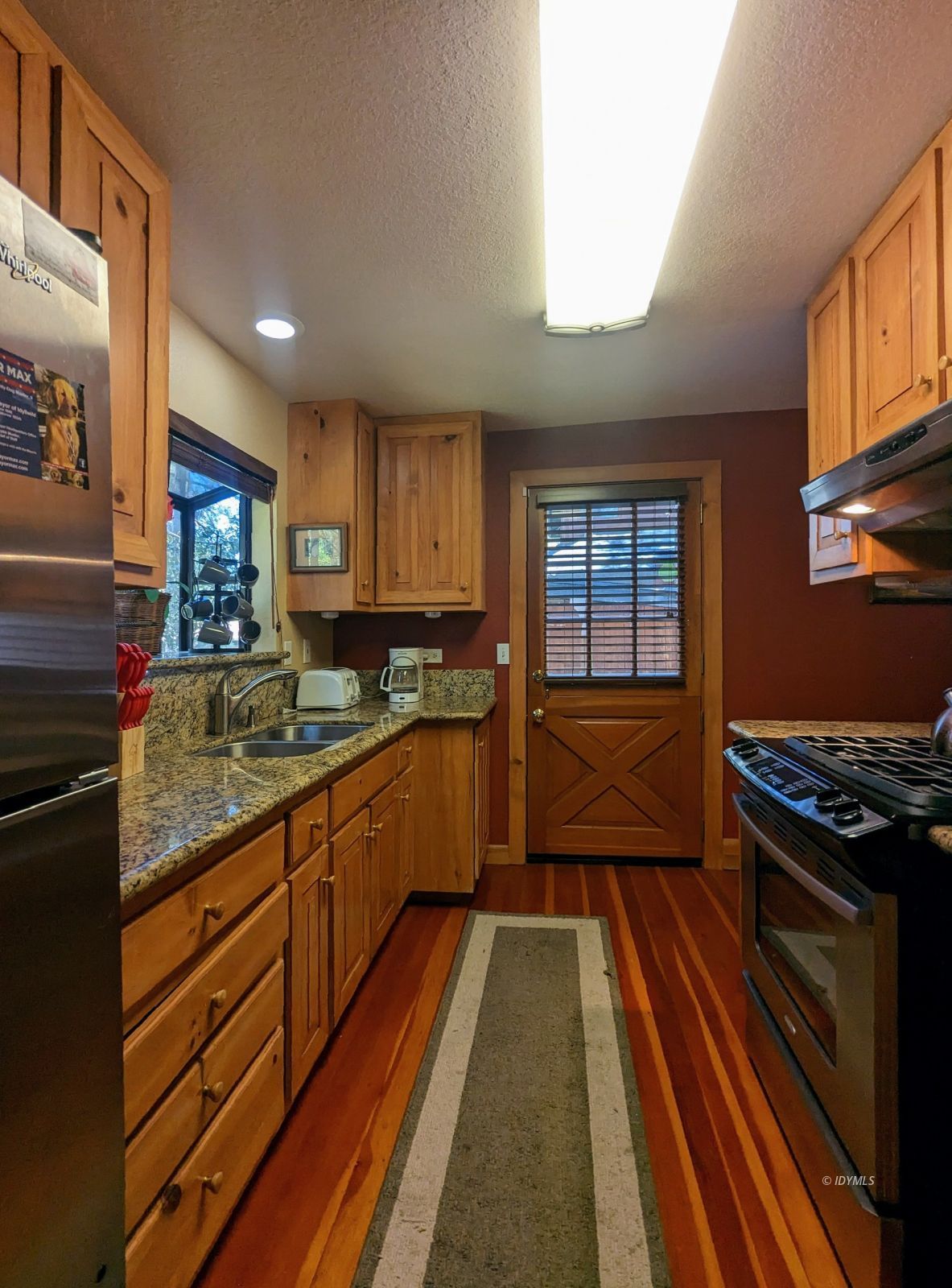 Property Photo 21