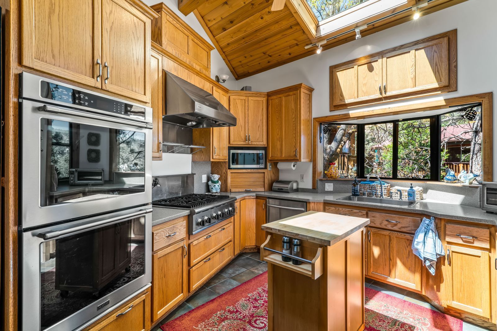 Property Photo 27