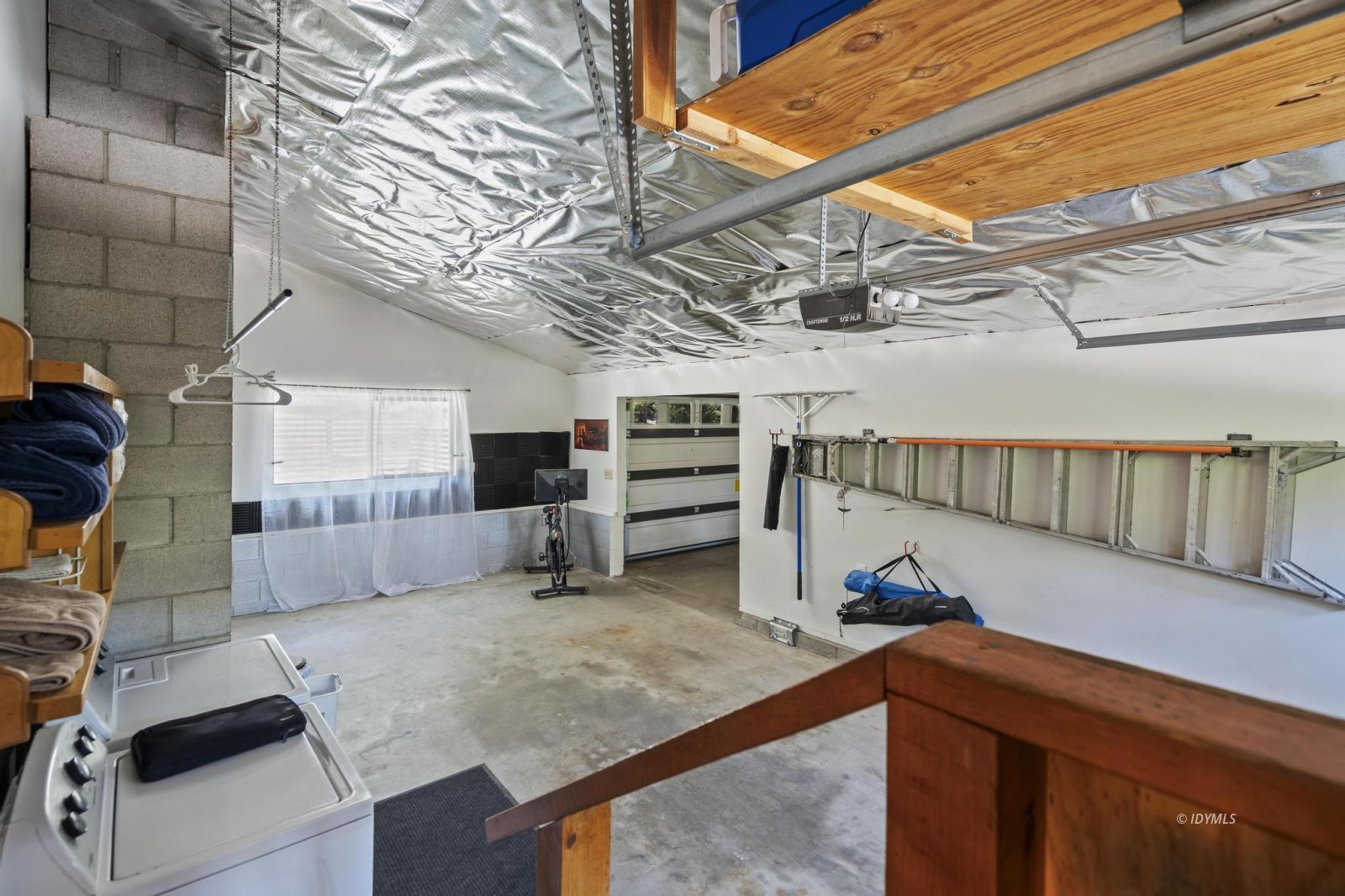 Property Photo 33